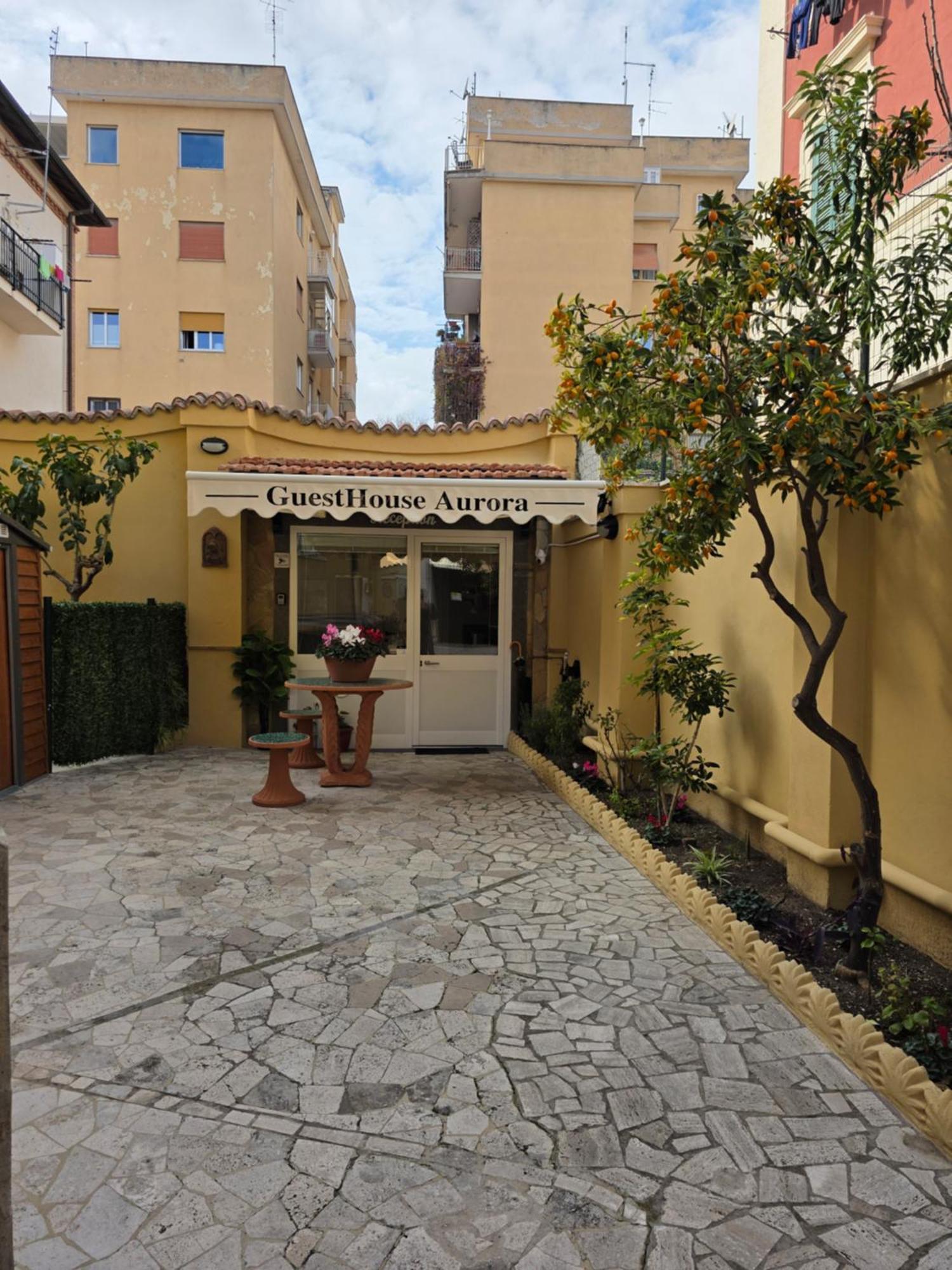 Guesthouse Aurora A.E. Rom Exterior foto